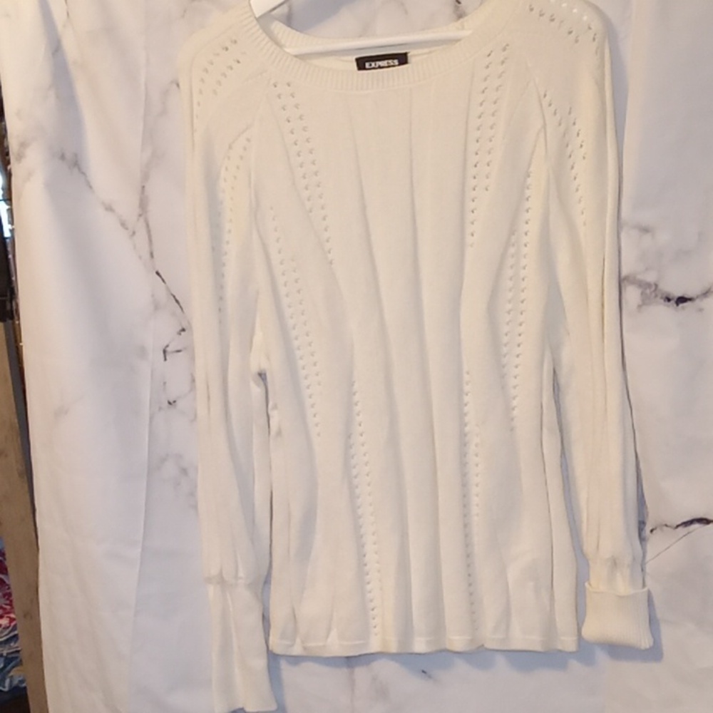 Express cream sweater SP 💖💖💖💖